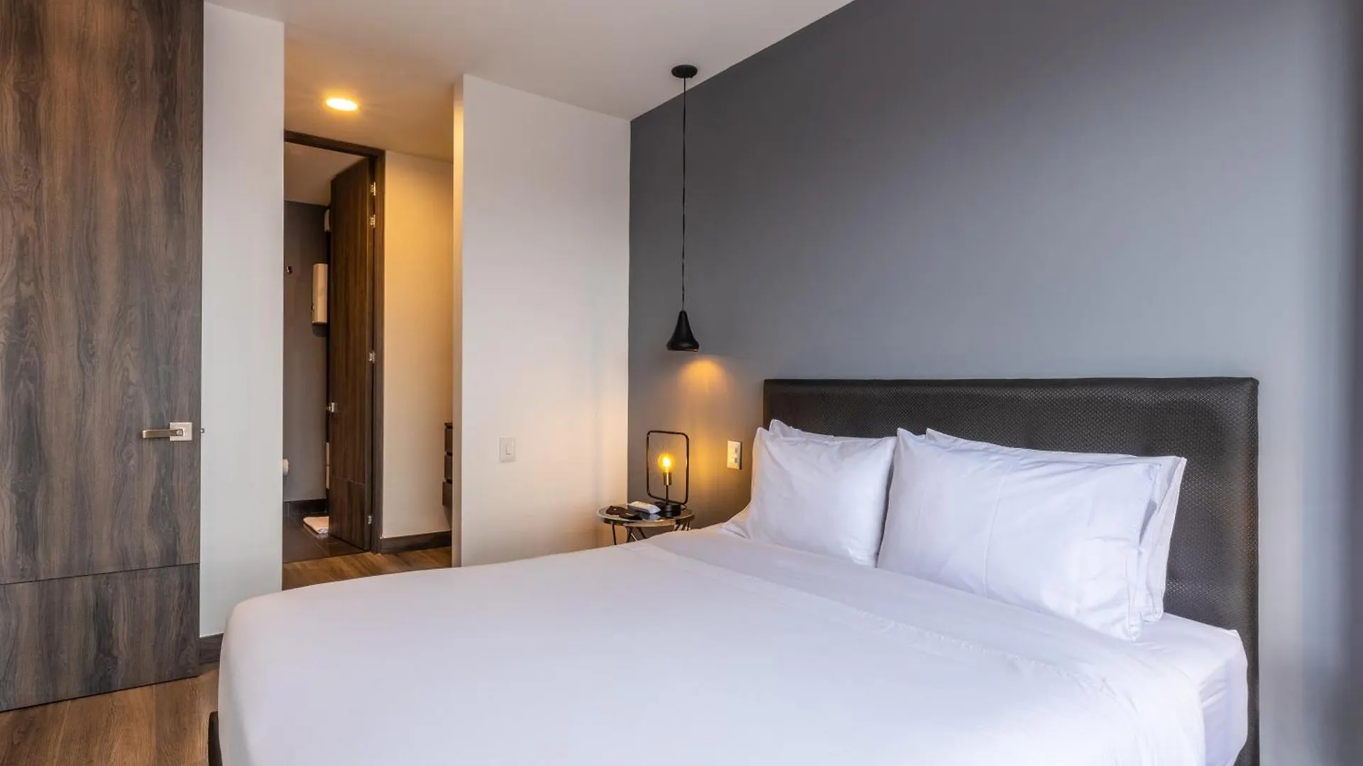 Aparthotel Pulse 95 By Wynwood House Bogotá
