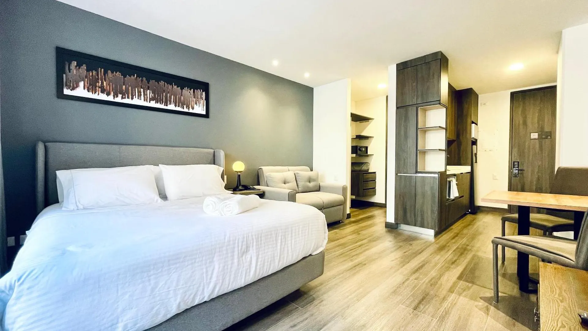 Aparthotel Pulse 95 By Wynwood House Bogotá 0*,